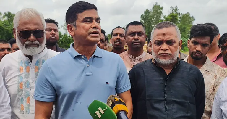 পানিসম্পদ প্রতিমন্ত্রী ফরহাদ হোসেন আজাদ